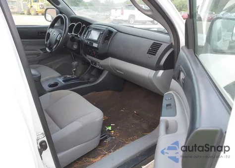 2015 Toyota Tacoma from USA, damaged, VIN 5TFTX4CN4FX058717